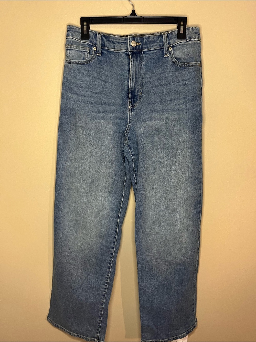 No Boundaries Light Blue Women's Relaxed Straight Jeans